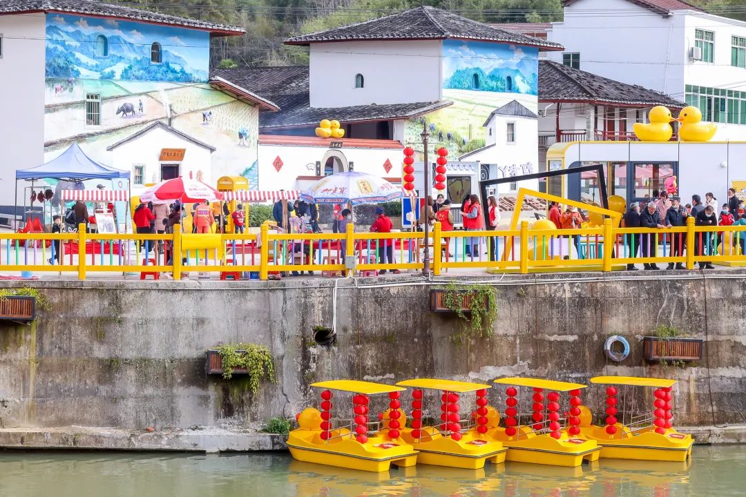 省璜鎮(zhèn)前峰村（黨建示范點(diǎn)）。