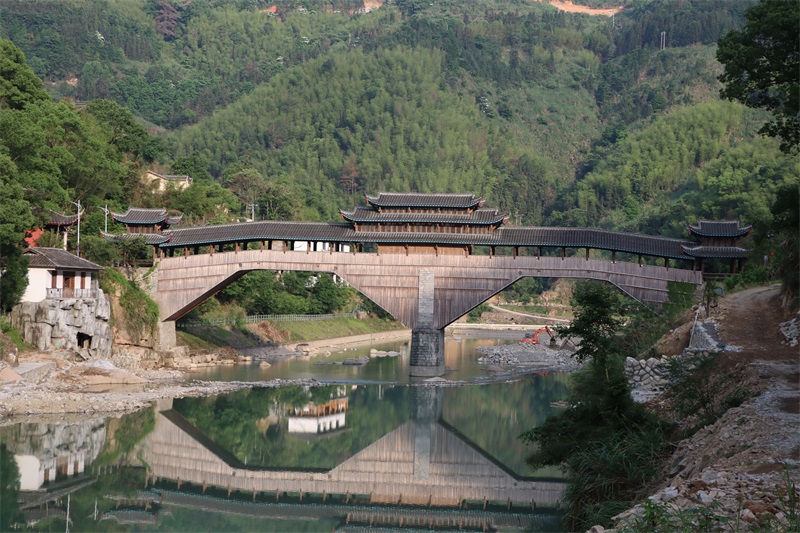 “永康廊橋”成為村里的一道風(fēng)景